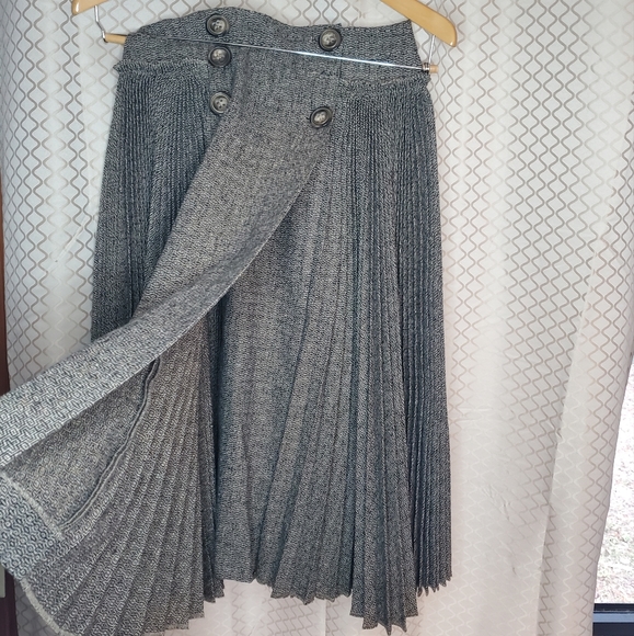ワンピース DOLCE  GABBANA Women Mid Skirts F6JHPTFQ3F1 S8100 GREY Women's Skirts | Dolce&Gabbana